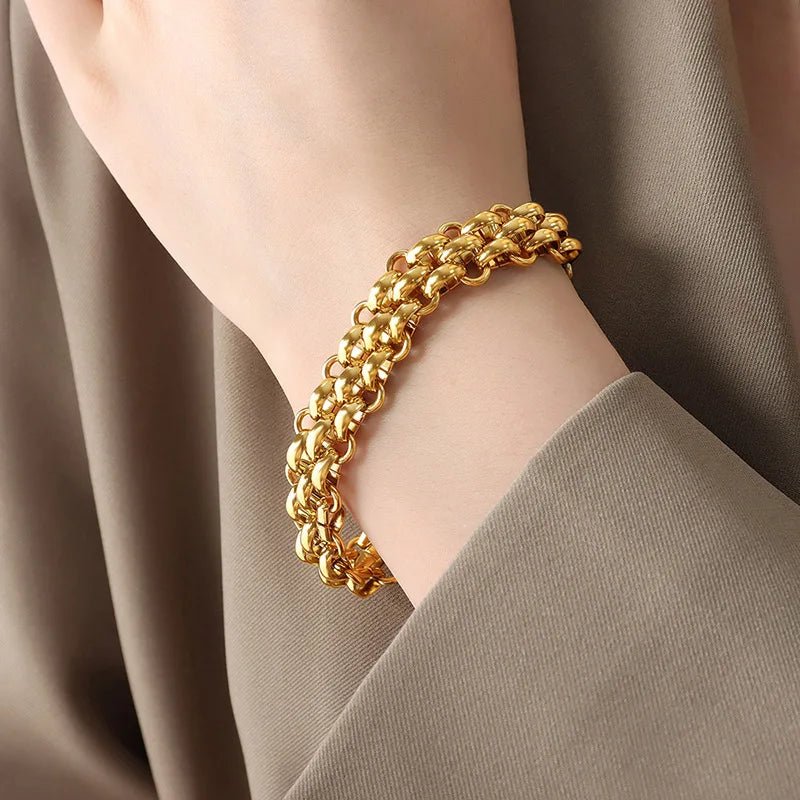 necklace bracelet